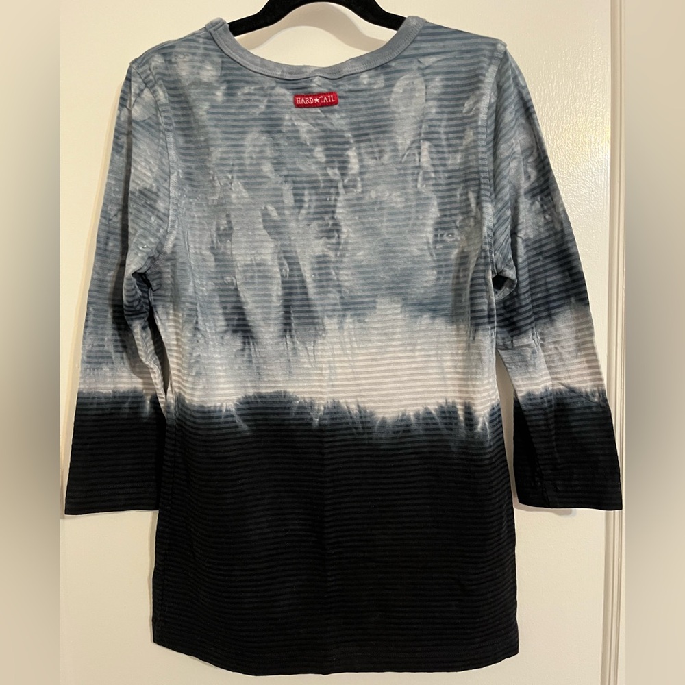 Hard Tail Blue & Gray Ombré Ribbed 3/4 Sleeve  NWOT best top and color - Picture 2 of 8